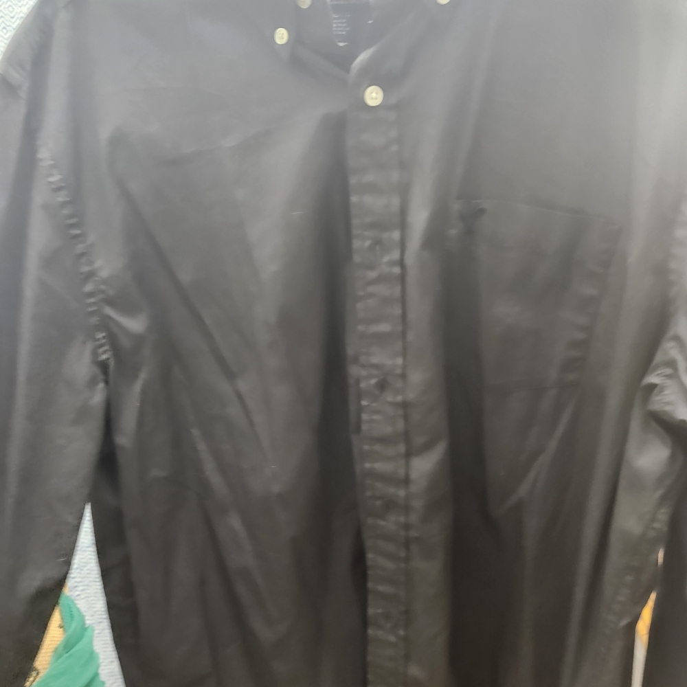 American Eagle Outfitters Men's Gray Shirt